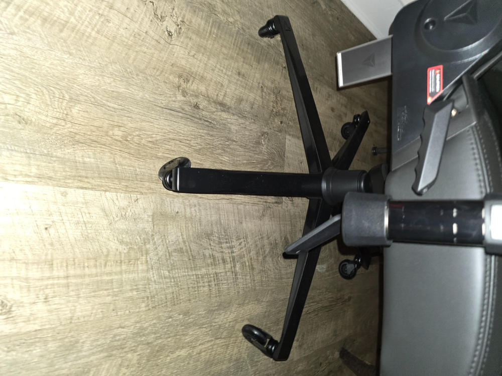 Secretlab Soft Rollerblade Casters (set of 5) - Customer Photo From Charles Stoeckert